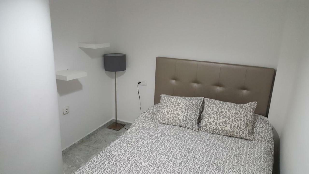 Duplex Centro Apartment Cadiz Bagian luar foto